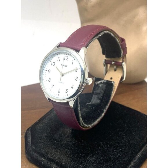Timex Women's Watch TW2V36100 Indiglo Quartz Silver Dial Burgundy Leather 33mm - Picture 2 of 15